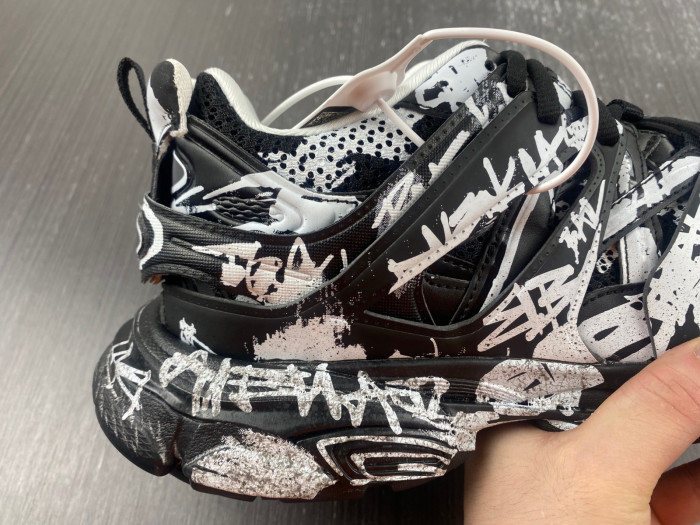 Ba*len*cia*ga track sneaker