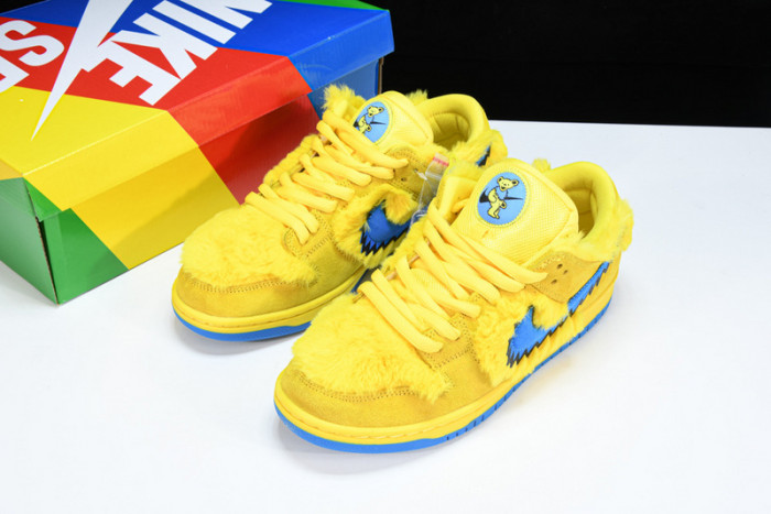 grateful dead x nike sb dunk low“ yellow bear” cj5378-700