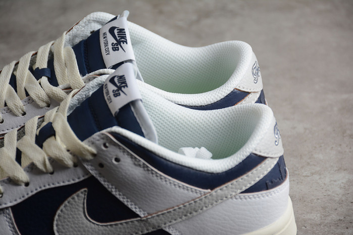 huf x nike sb dunk low “nyc” fd8775-100