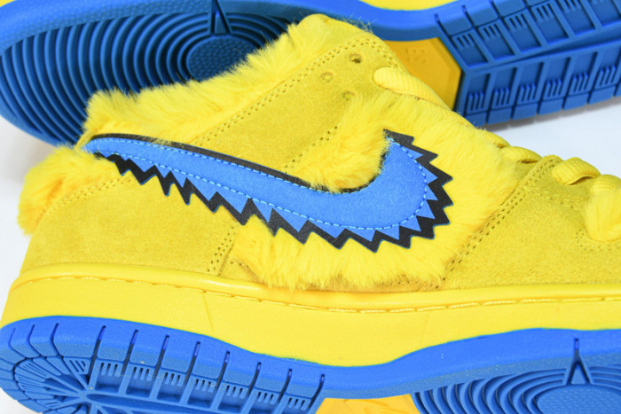 grateful dead x nike sb dunk low“ yellow bear” cj5378-700