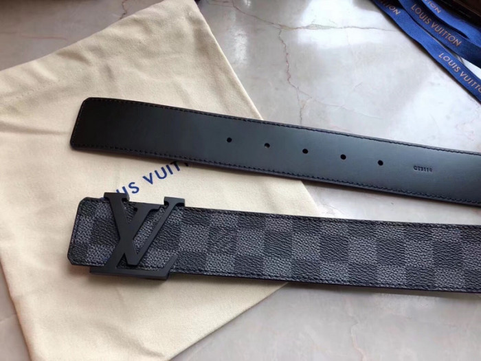 l*v belt 01