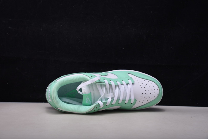 nike dunk low green glow dd1503-105