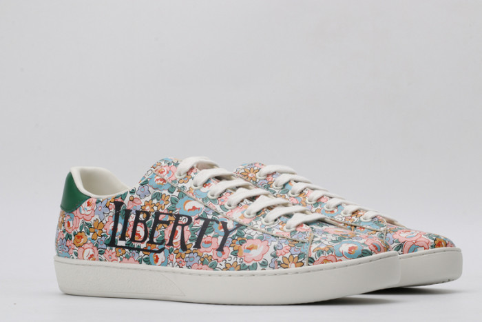 G*u*i* ace sneaker