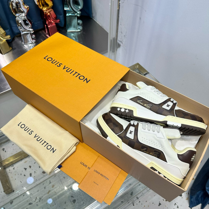 lv snekaers l0000185