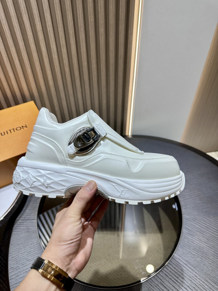 LV snekaers L0000362