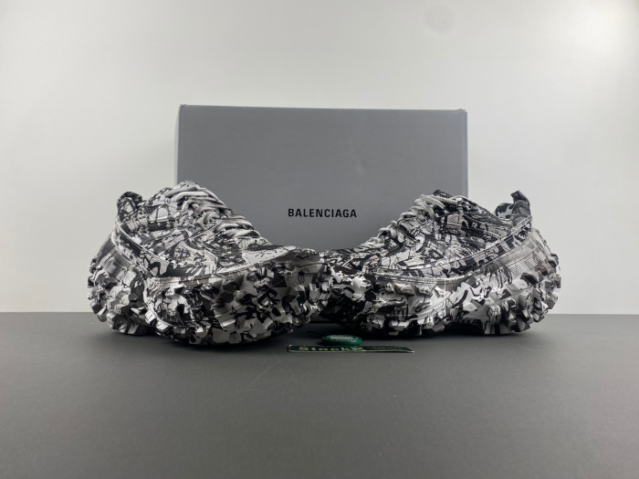 Balenciaga DEFENDER W2RG1 9010