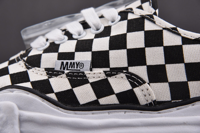 Ma*s*n mihara yasuhiro sneaker mmys13