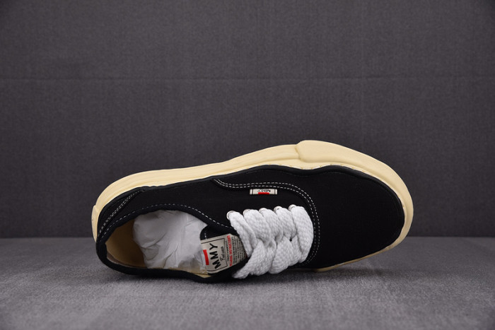Ma*s*n mihara yasuhiro sneaker mmys35