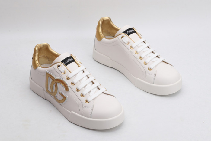 DG Sneaker18
