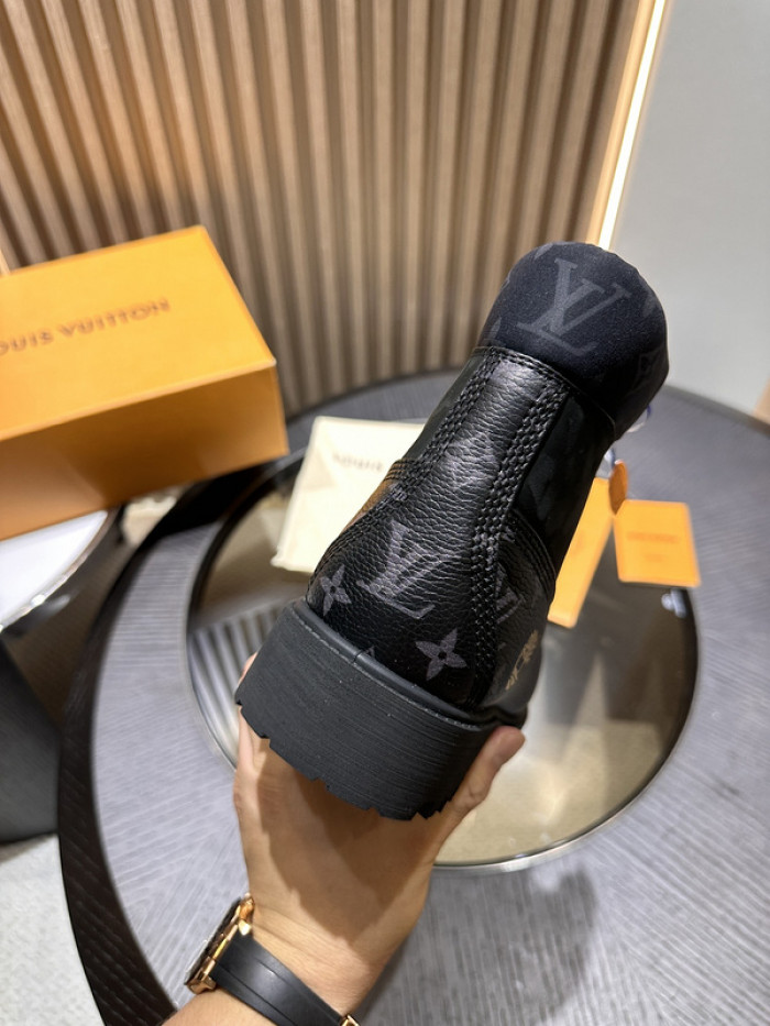 LV Boots L0000372