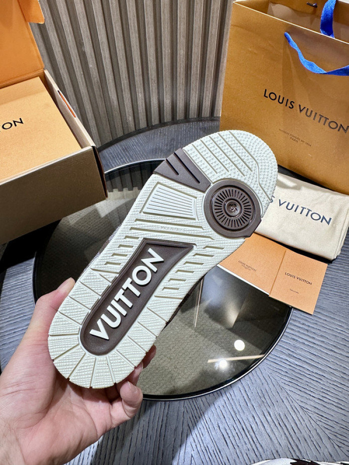 LV snekaers L0000359
