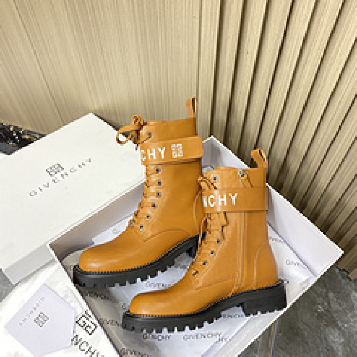 Givenchy Boots 660003