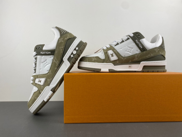 LV snekaers L0000599