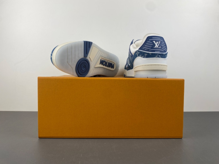 LV snekaers L0000596