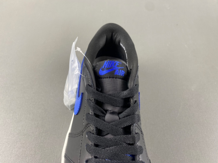 Air Jordan 1 Retro Low
