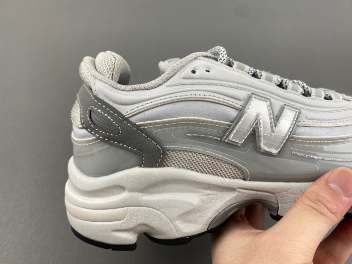 New Balance 1000 Grey M1000AL1