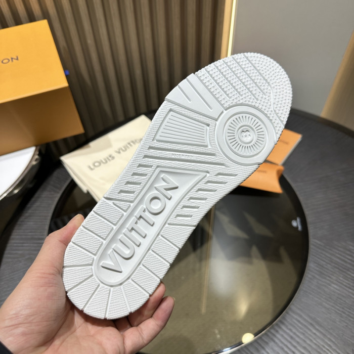 LV snekaers L0000547