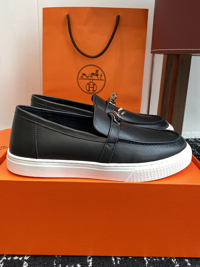 Hermes loafers HM064
