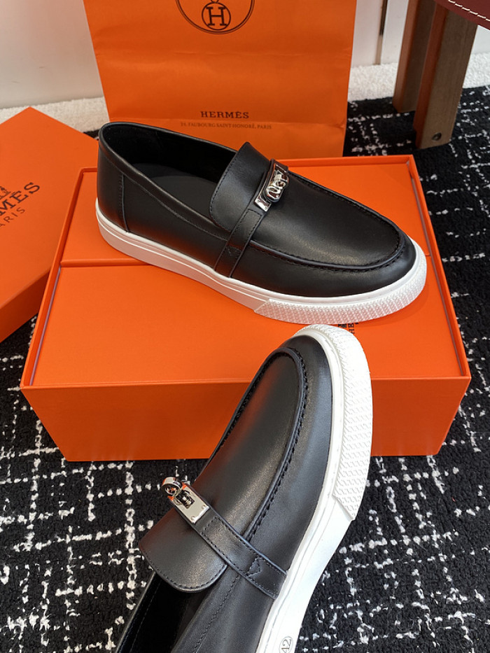 Hermes loafers HM064