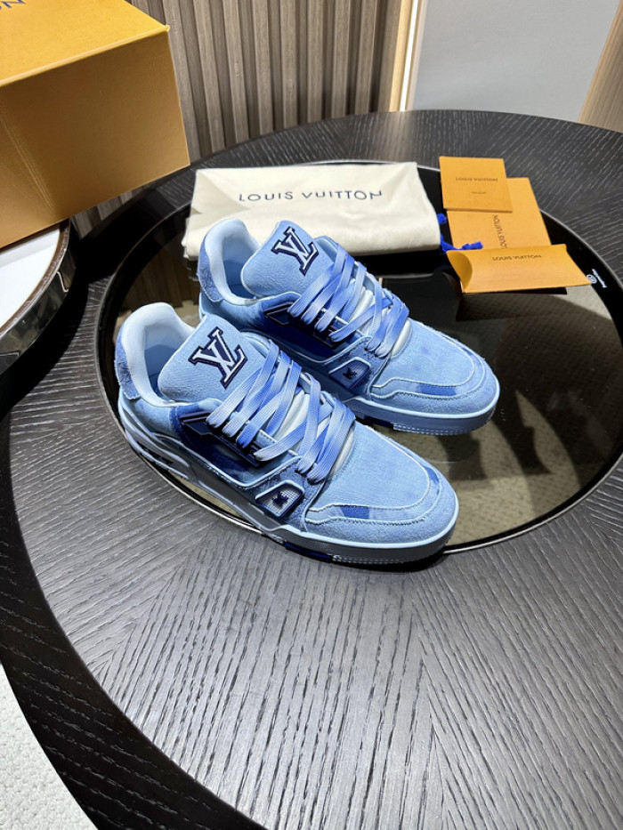 LV snekaers L0000353