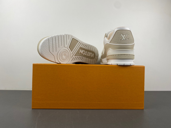 LV snekaers L0000532